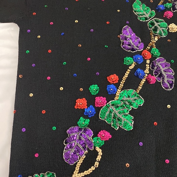 Vintage SHENANIGANS Small Black Holiday Pullover Sweater Purple Green Red Blue - Picture 8 of 16